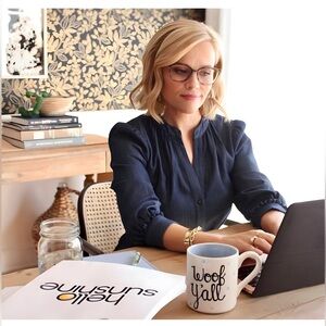 Draper James Split V-Neck Ruffle Trim Chambray Denim Button Down Blouse | Size S